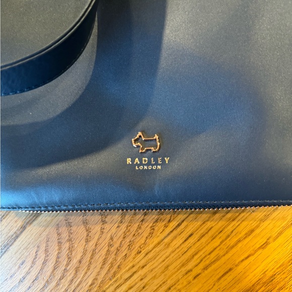 Bradley of London Navy Blue Leather Pocket Zip Cross-body Purse NWT - Picture 6 of 10